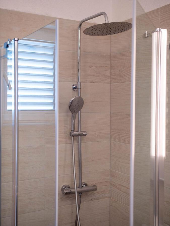 Sunny Apartments Stomorska Εξωτερικό φωτογραφία
