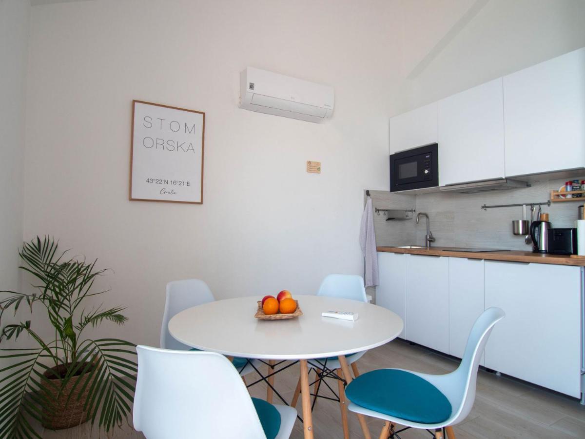 Sunny Apartments Stomorska Εξωτερικό φωτογραφία