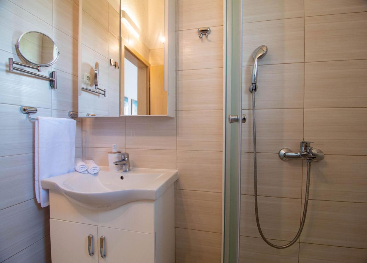 Sunny Apartments Stomorska Εξωτερικό φωτογραφία