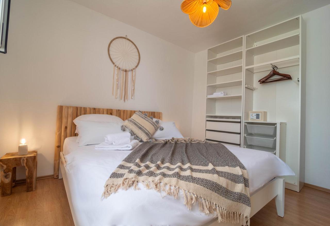 Sunny Apartments Stomorska Εξωτερικό φωτογραφία