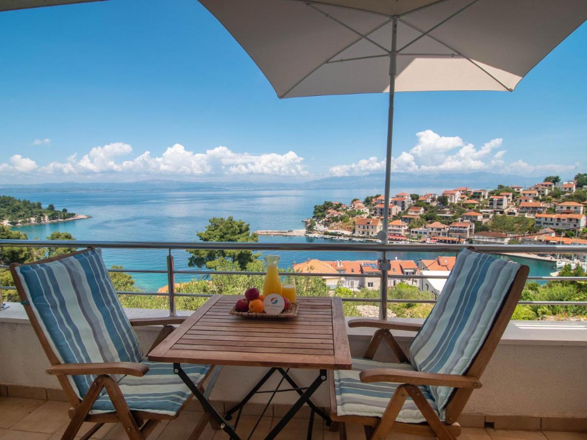 Sunny Apartments Stomorska Εξωτερικό φωτογραφία
